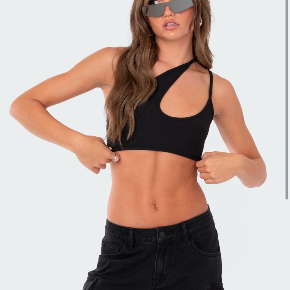 EDIKTED black top